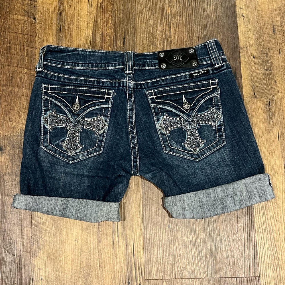 Miss Me cuffed denim shorts womens size 30 waist dark wash rhinestone pocket